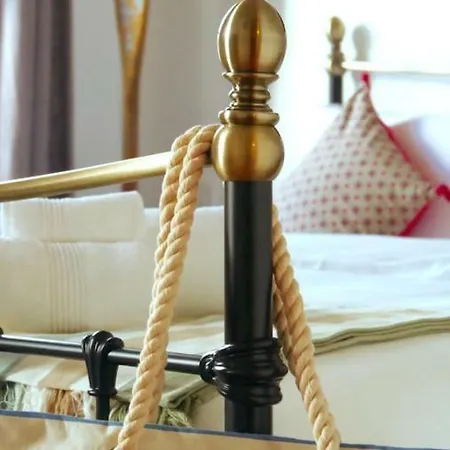 Maison De La Tour أنتيب