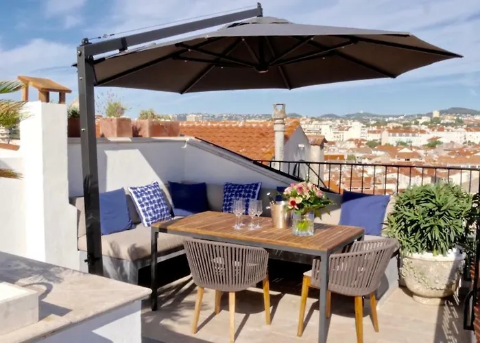 Maison De La Tour Villa *